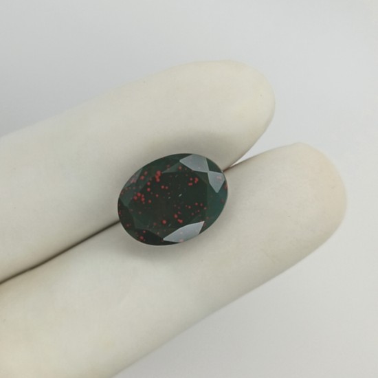 Blood Stone 8.15 Ct Good Quality Blood Stone 8.15 Ct Good Quality